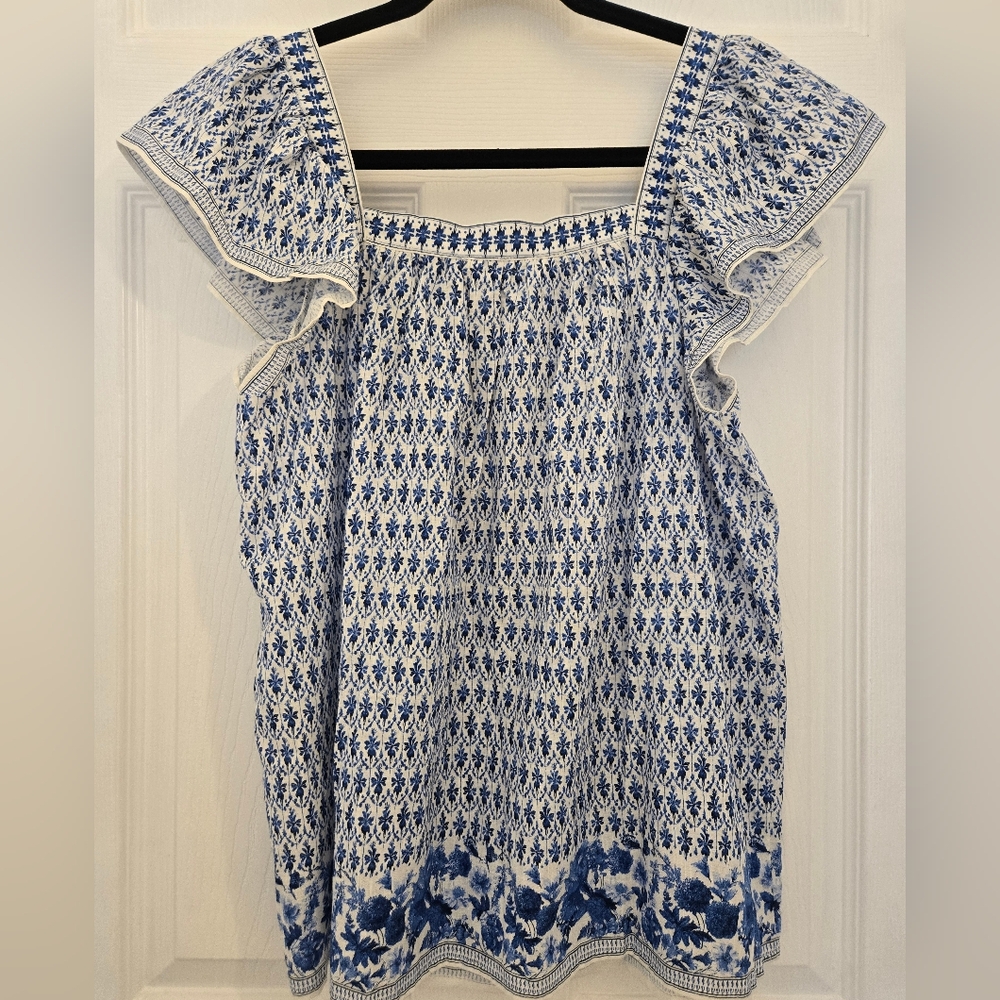 Max Studio, NWT Floral Blouse, Medium - Picture 6 of 6
